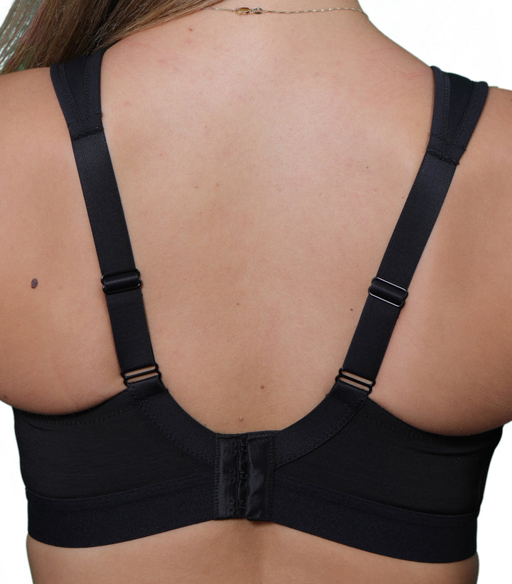 black gym sports bra