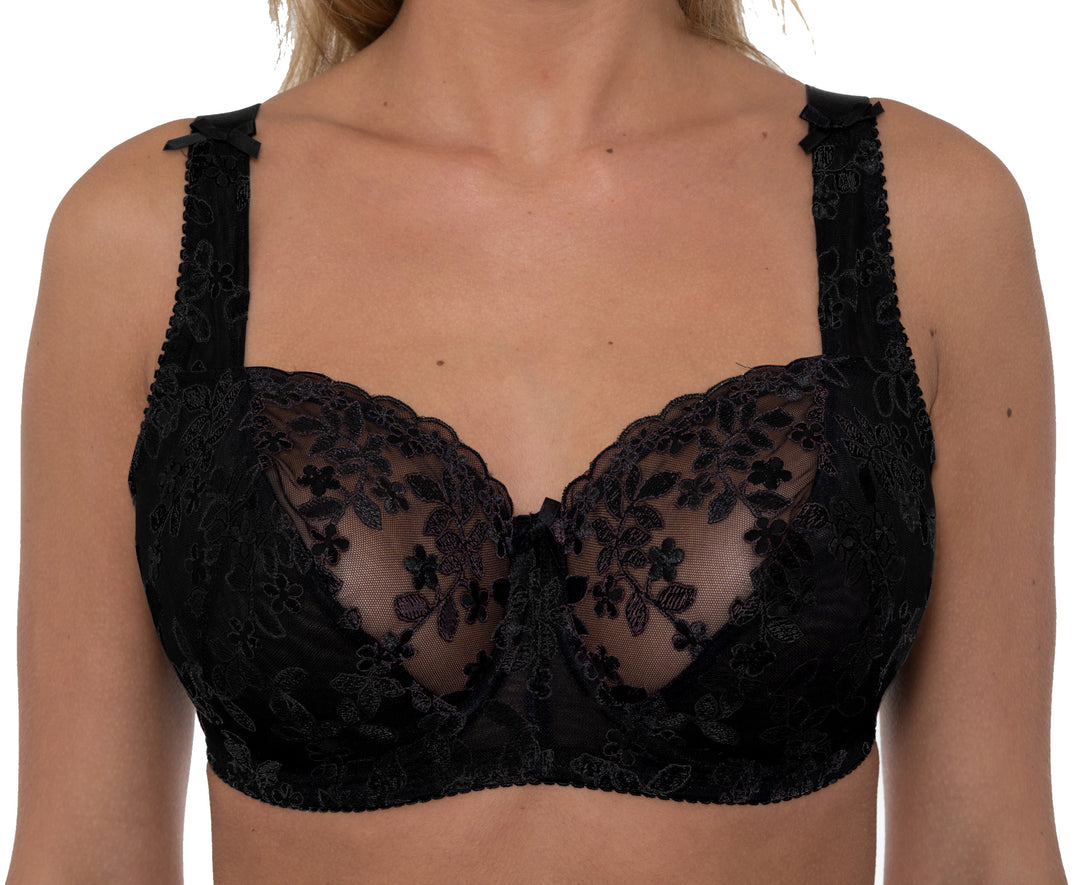 Plus size underwired bras